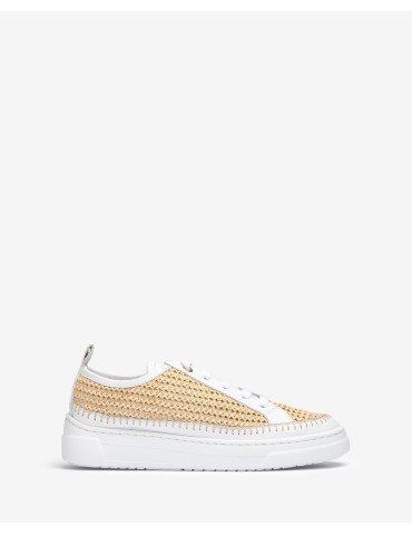 Baskets en daim et raphia
